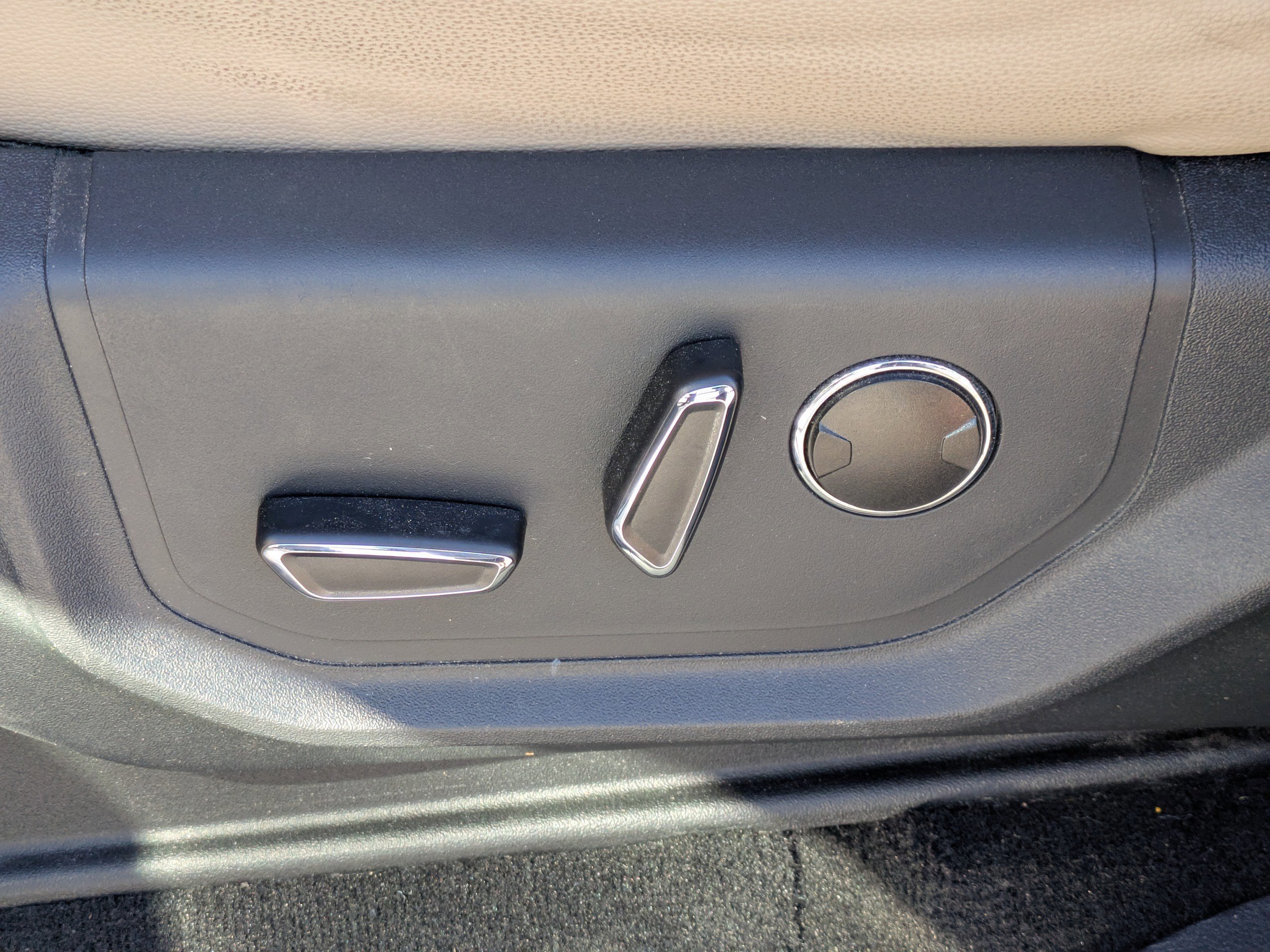 Certified 2023 Ford Expedition Max Limited image 19