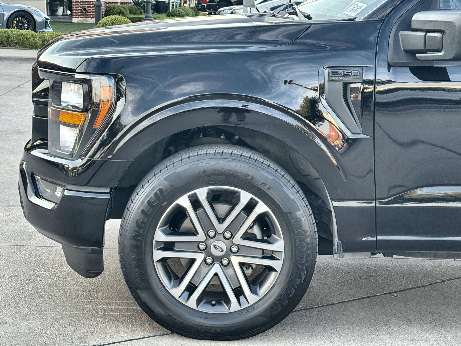 Certified 2023 Ford F150 XL w/ STX Appearance Package RWD image 10