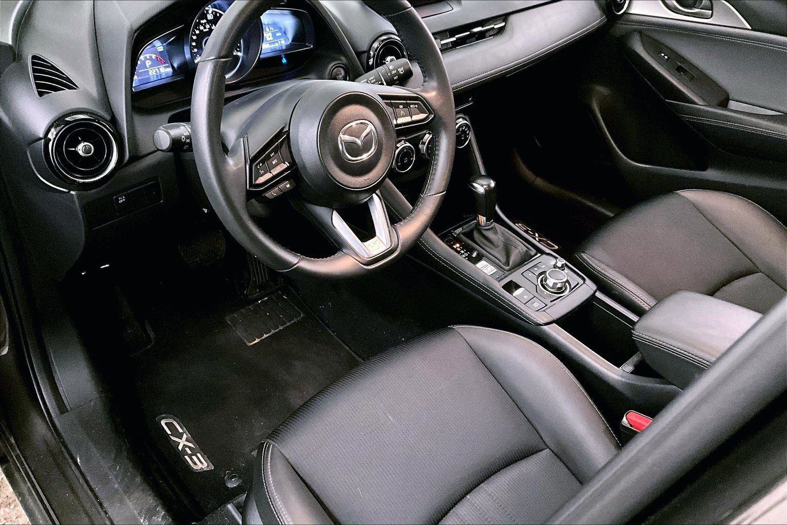 Used 2019 MAZDA CX-3 Touring image 12