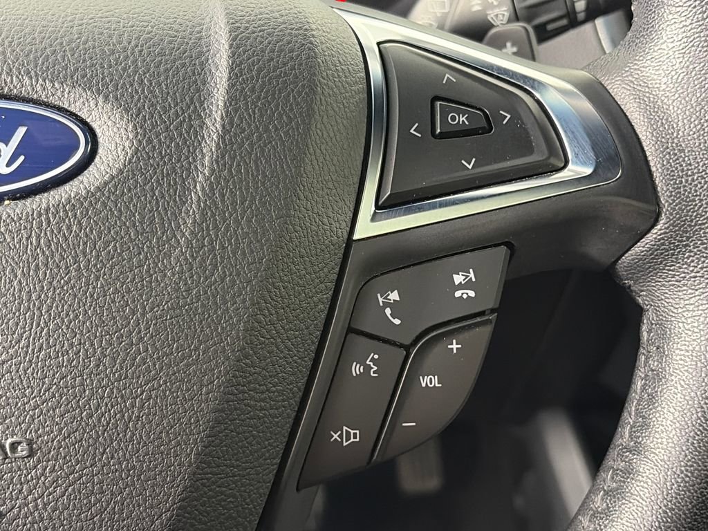 Certified 2020 Ford Edge Titanium w/ Equipment Group 301A image 18