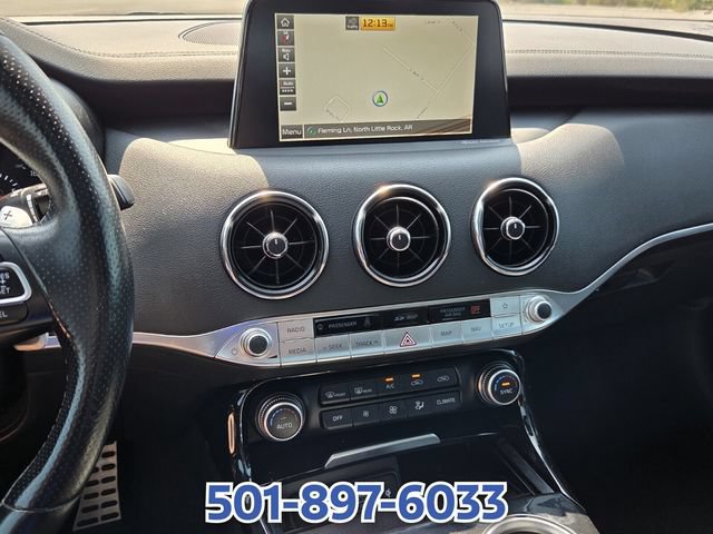 Used 2020 Kia Stinger GT-Line w/ Sun & Sound Package RWD image 18