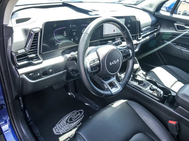 Used 2024 Kia Sportage EX FWD image 14