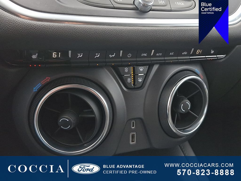 Used 2022 Chevrolet Blazer LT w/ Sound & Technology Package AWD/4WD image 15