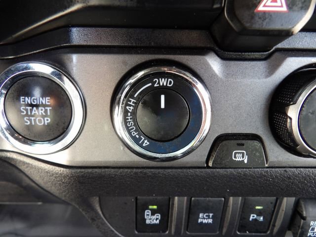 Used 2023 Toyota Tacoma TRD Off-Road w/ Technology Package AWD/4WD image 24