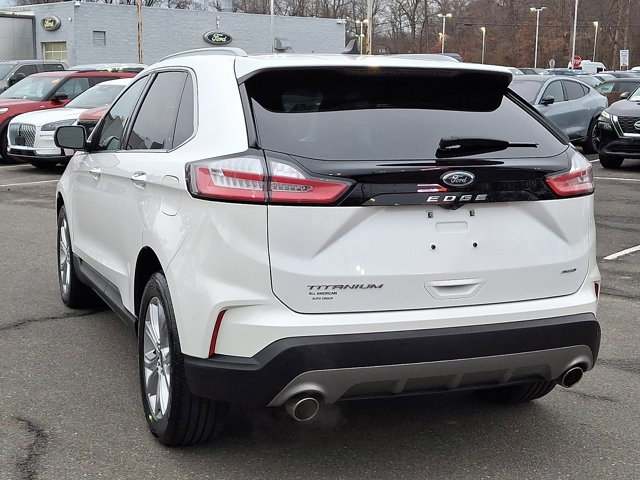 Certified 2023 Ford Edge Titanium image 8