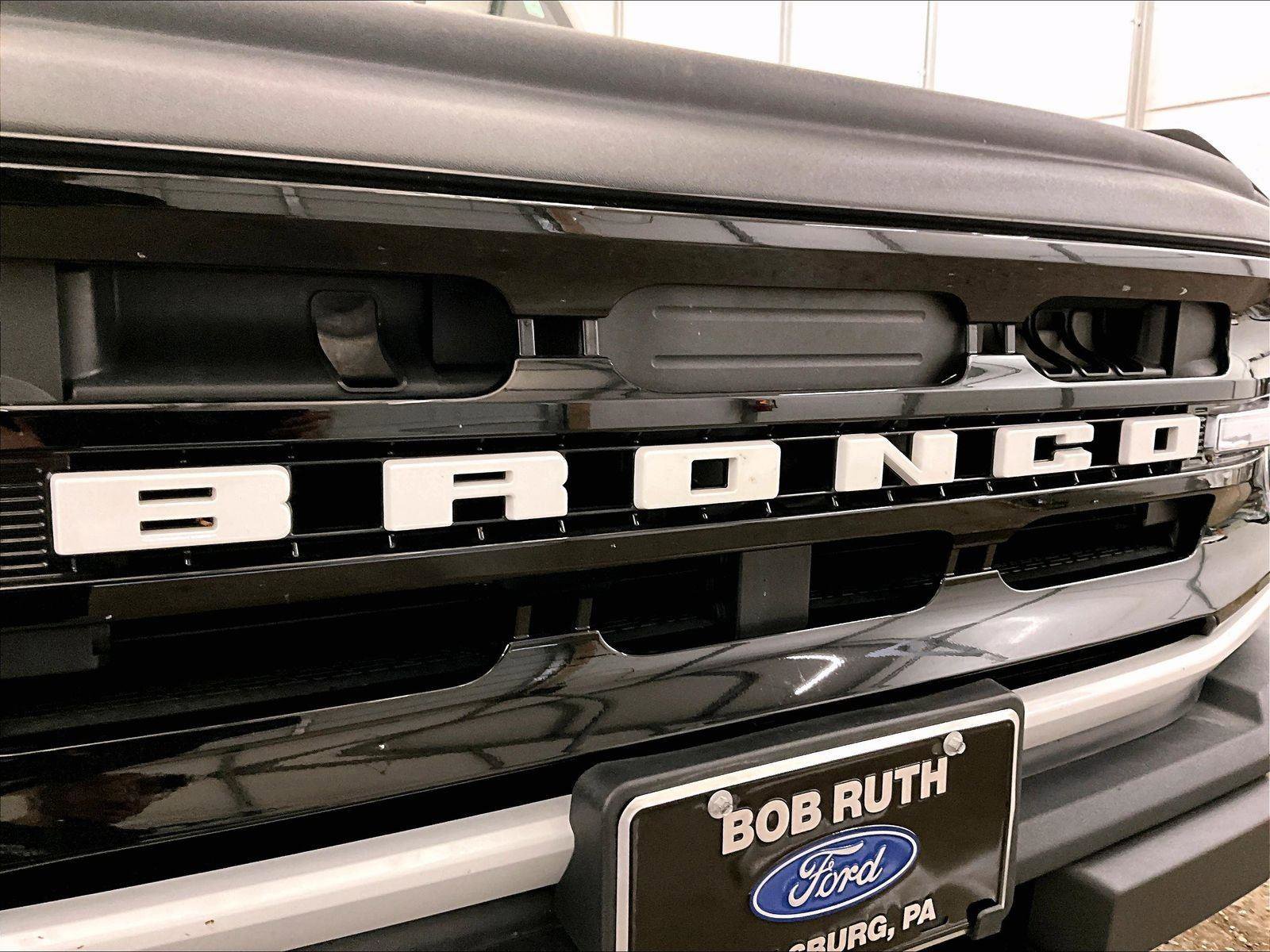 Certified 2023 Ford Bronco Outer Banks AWD/4WD image 29