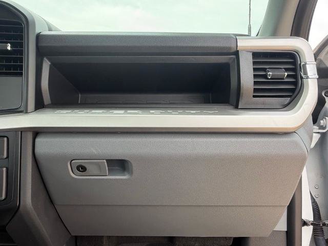 Certified 2024 Ford F550 4x4 Crew Cab Super Duty image 38