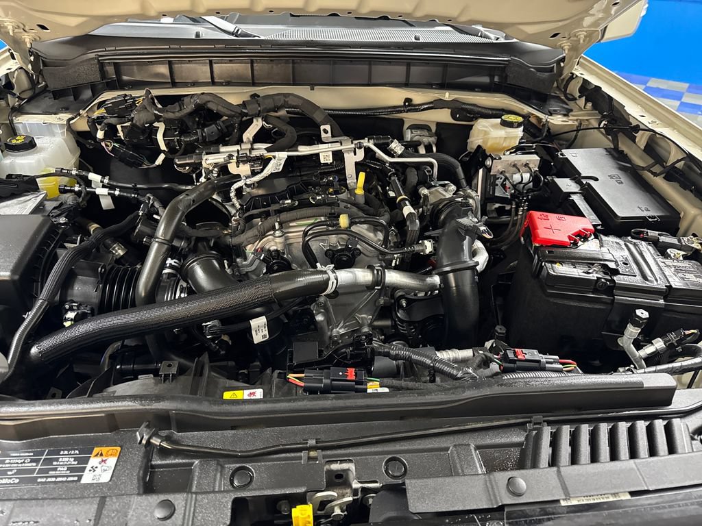 Certified 2025 Ford Bronco Outer Banks AWD/4WD image 26
