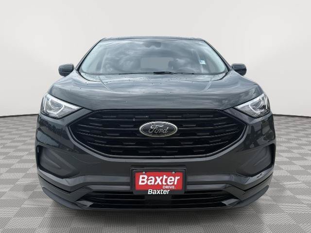 Certified 2024 Ford Edge SE w/ Black Appearance Package AWD/4WD image 2