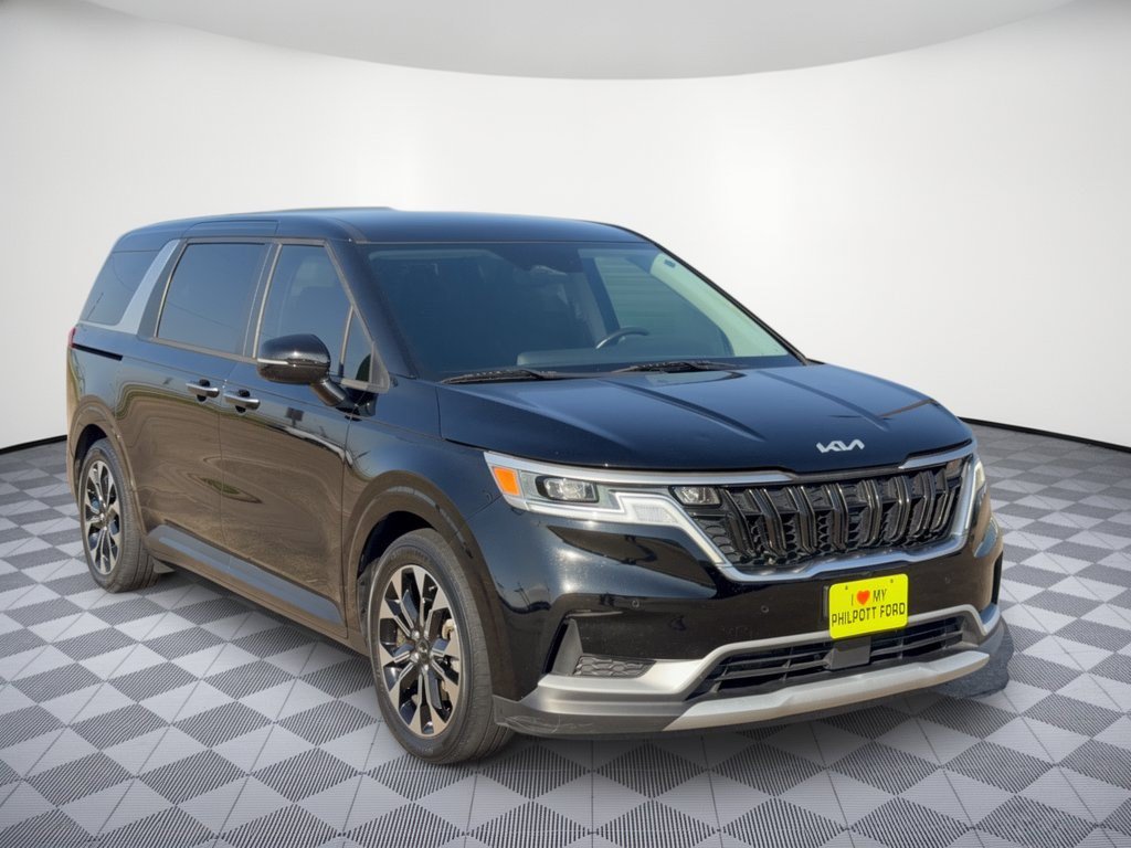 Used 2022 Kia Carnival EX FWD image 7