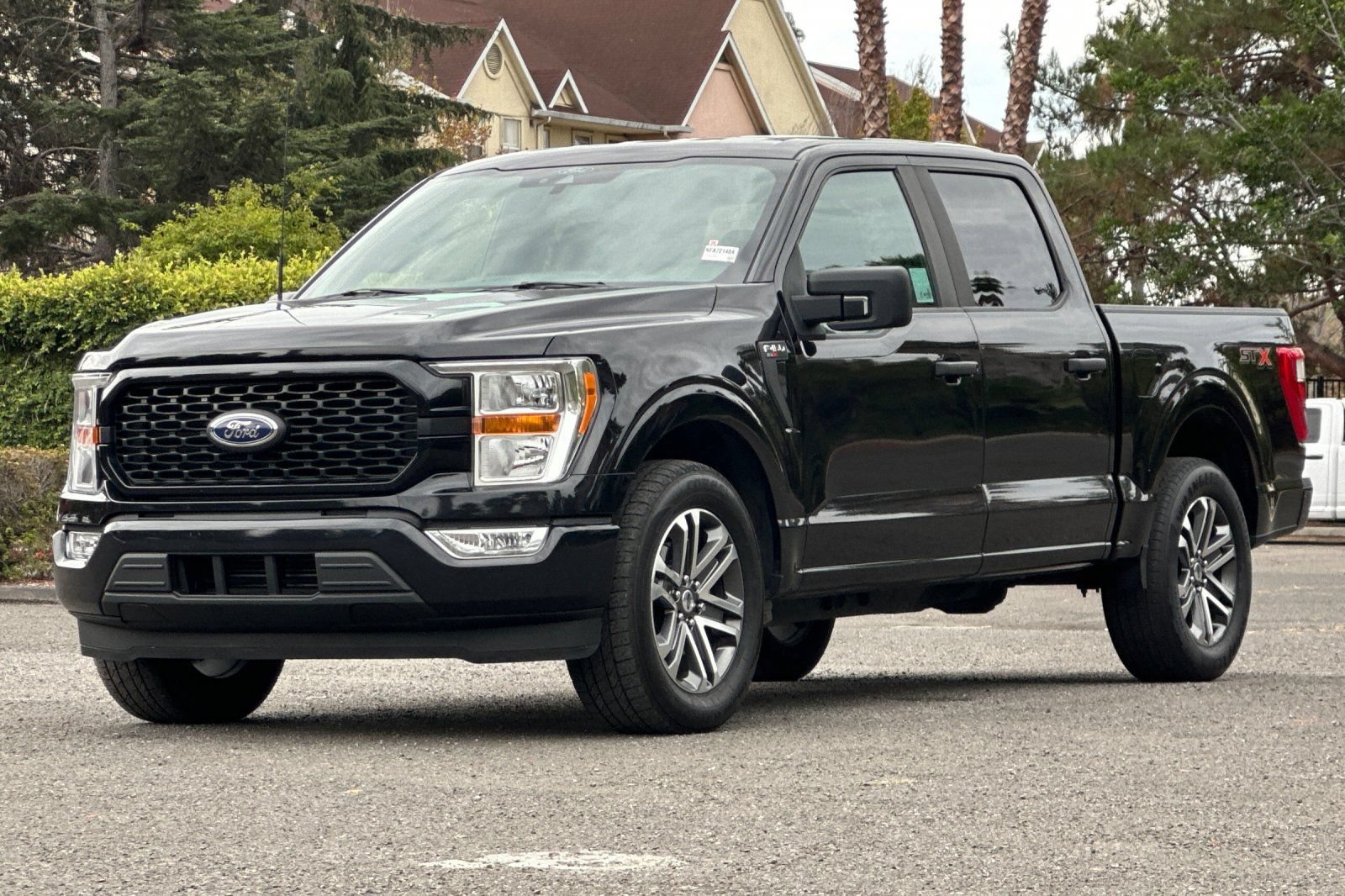 Certified 2022 Ford F150 XL w/ STX Appearance Package RWD image 8