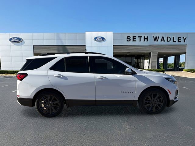 Used 2022 Chevrolet Equinox RS w/ RS Leather Package image 8