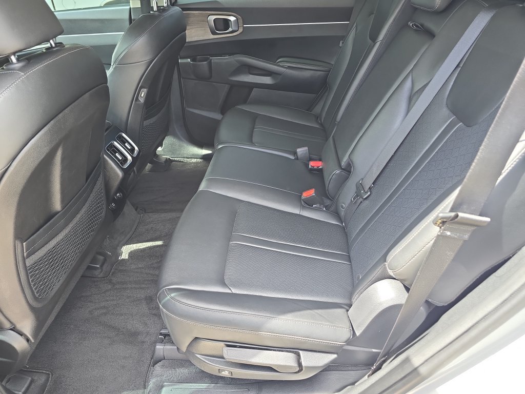 Used 2022 Kia Sorento S AWD/4WD image 18