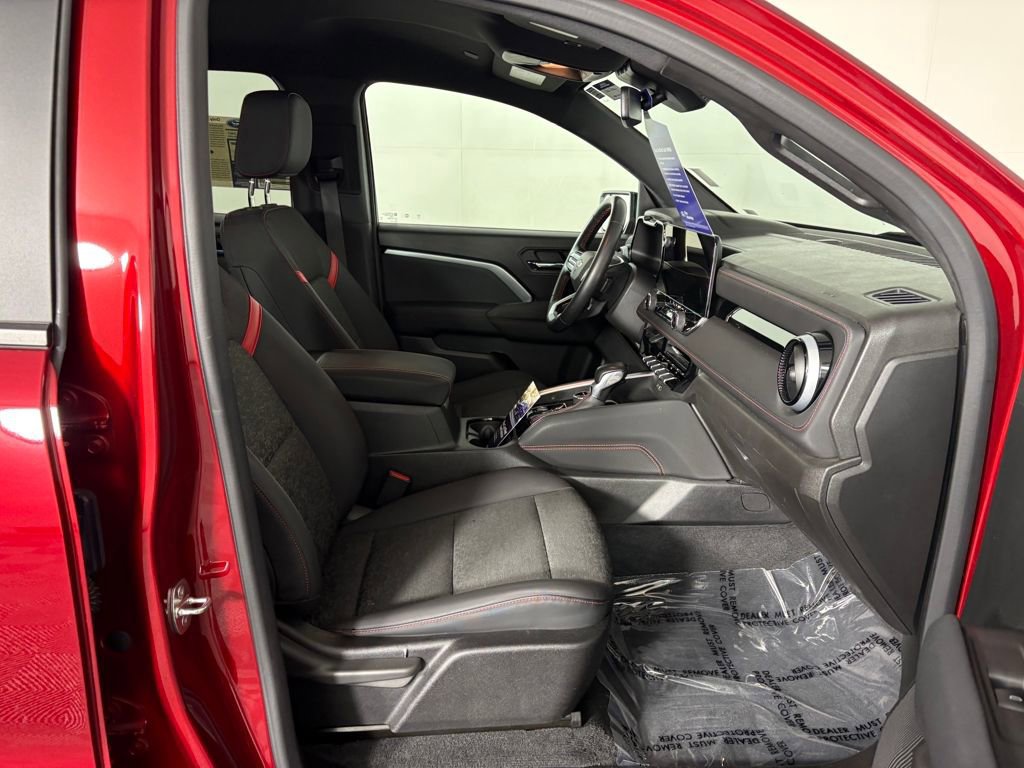 Used 2023 Chevrolet Colorado Z71 w/ Z71 Convenience Package 2 image 36