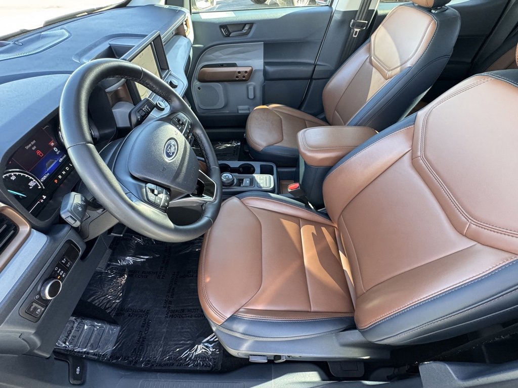 Certified 2023 Ford Maverick Lariat w/ Lariat Luxury Package image 17