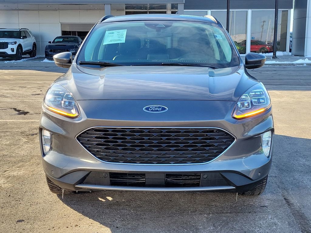 Certified 2022 Ford Escape Titanium w/ Class II Trailer Tow Package image 8