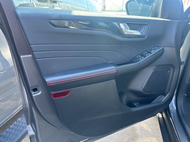 Certified 2023 Ford Escape ST-Line w/ Equipment Group 301A FWD image 11