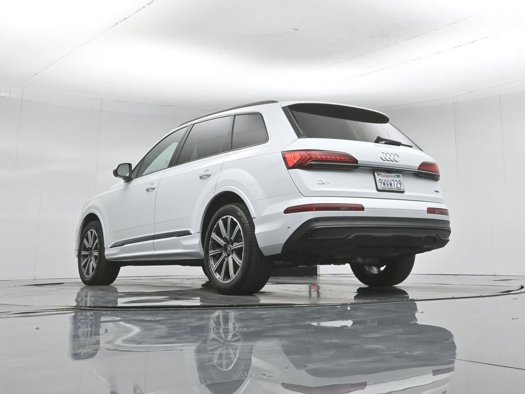 Used 2022 Audi Q7 2.0T Premium Plus w/ Premium Plus Package AWD/4WD image 50