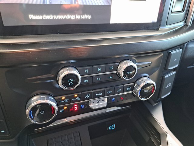 Certified 2023 Ford F350 Lariat w/ Lariat Ultimate Package image 12