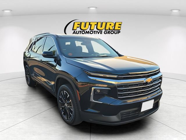 Used 2026 Chevrolet Traverse LT w/ Sun and Wheel Package