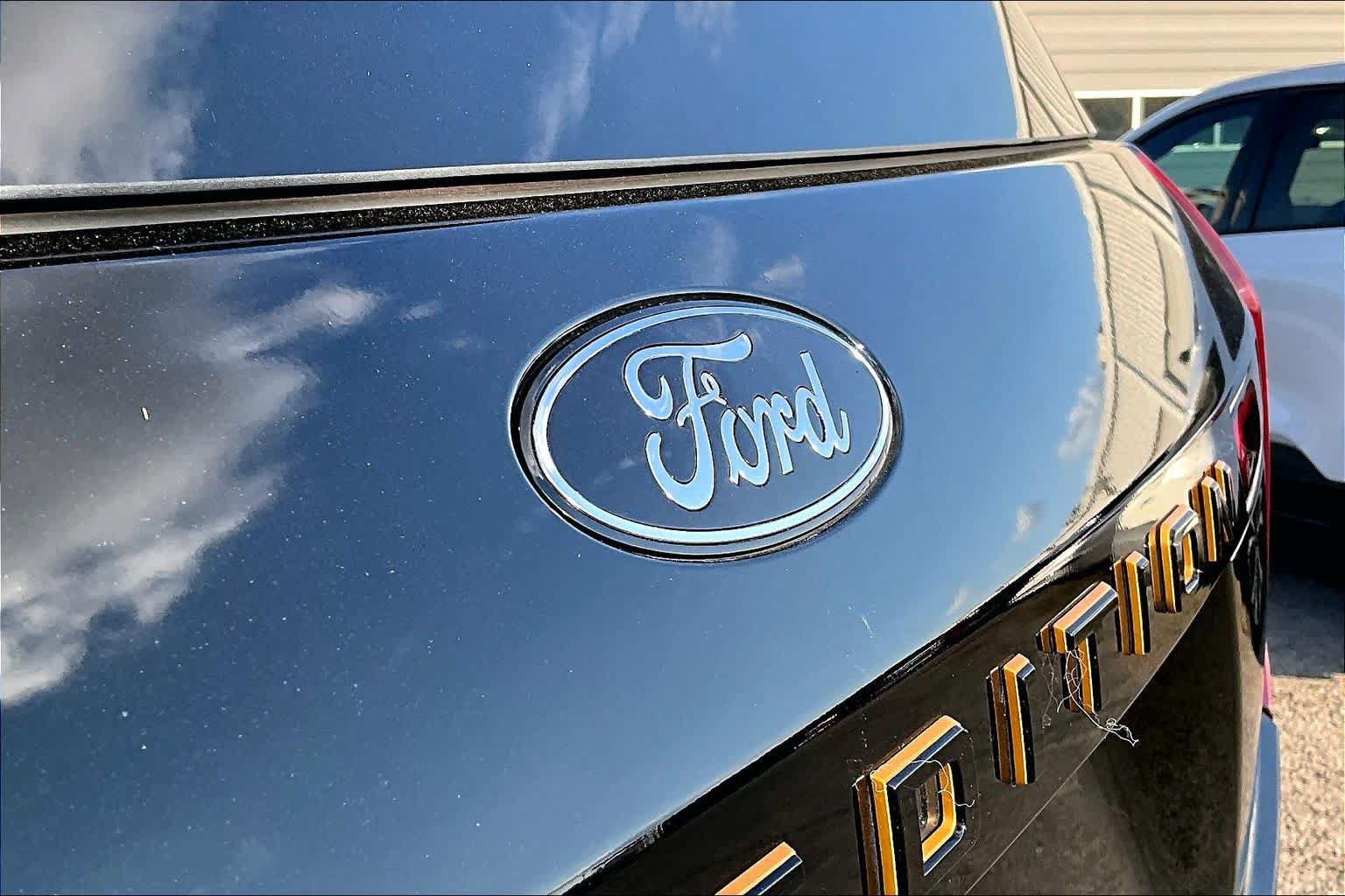 Certified 2025 Ford Expedition Tremor AWD/4WD image 31