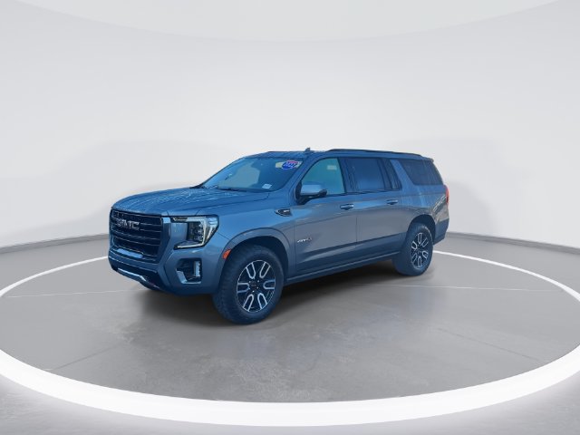Used 2022 GMC Yukon XL AT4 w/ Max Trailering Package AWD/4WD image 3