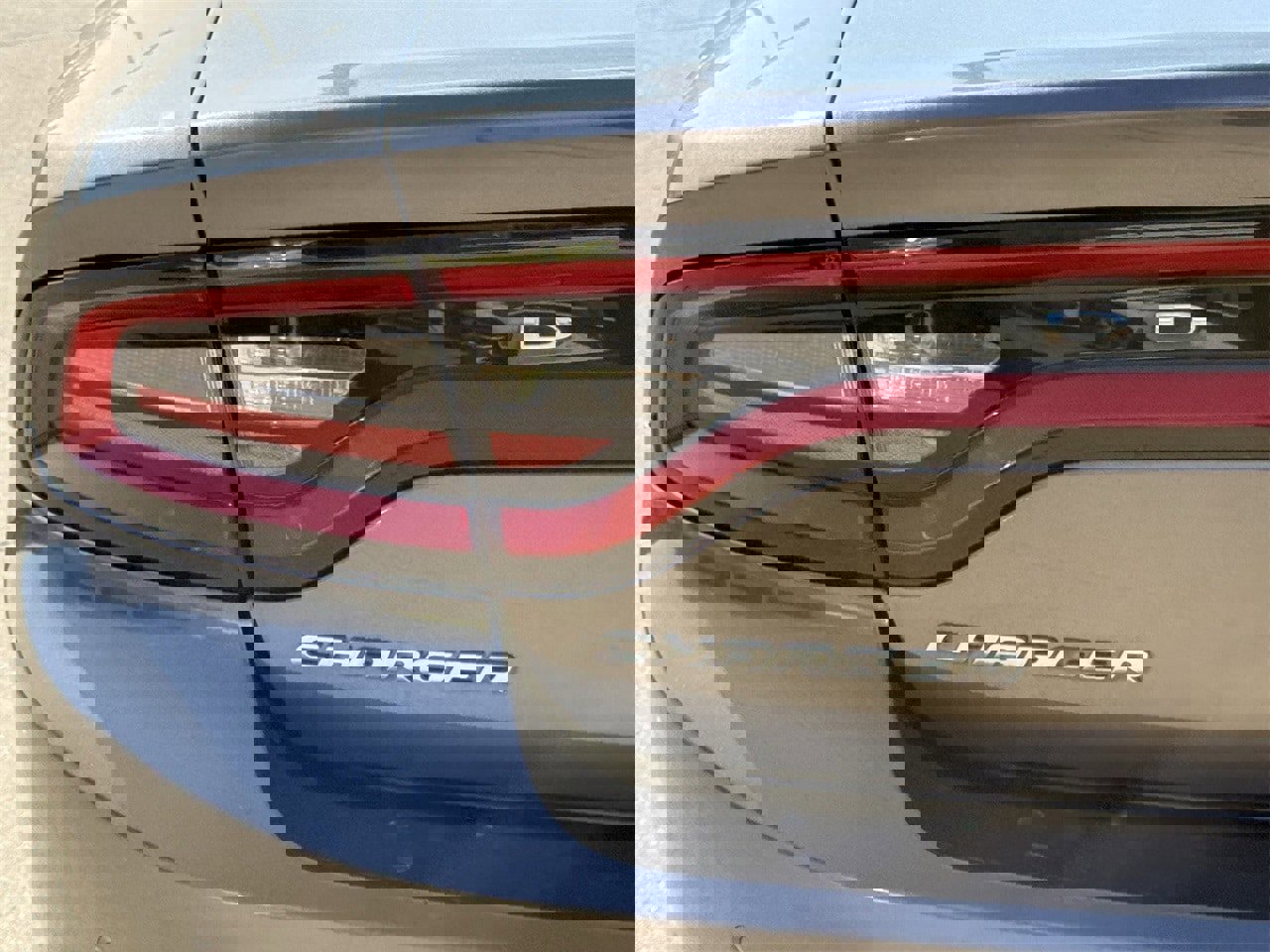 Used 2023 Dodge Charger SXT image 8