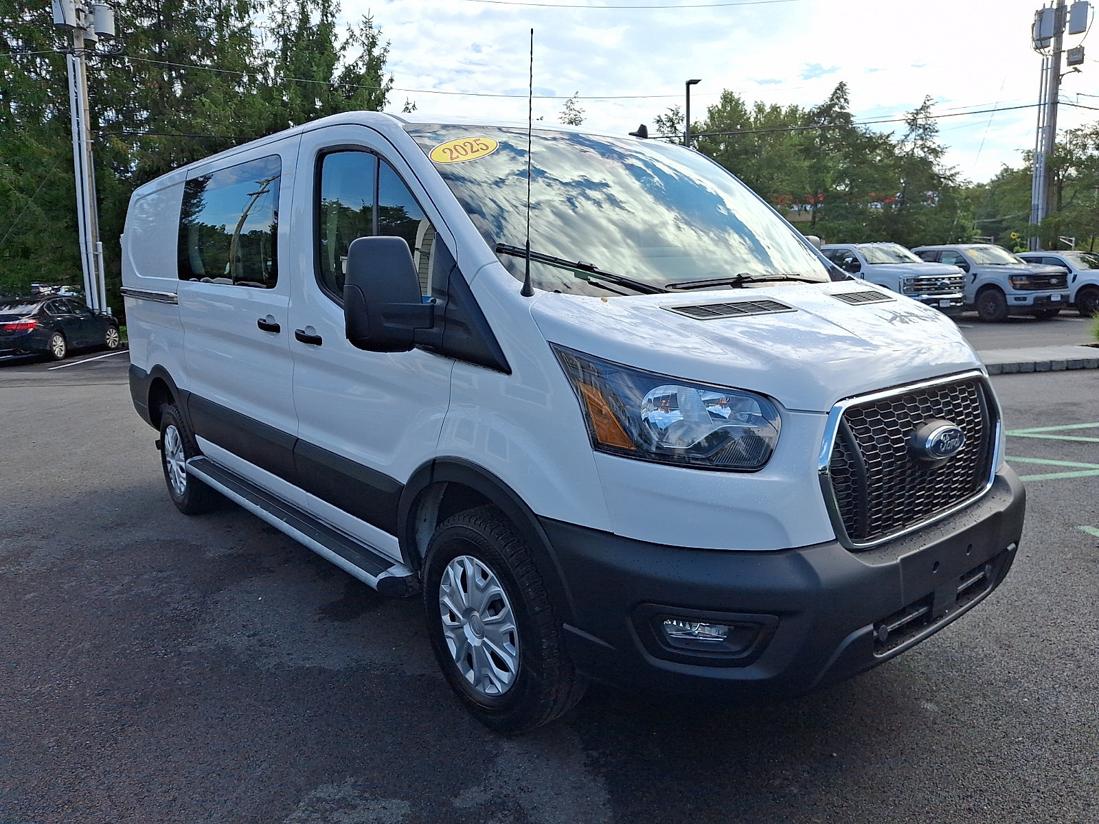 Certified 2025 Ford Transit 250 Low Roof w/ Exterior Upgrade Package RWD image 3