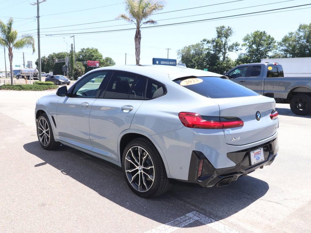 Used 2023 BMW X4 xDrive30i w/ M Sport Package AWD/4WD image 3