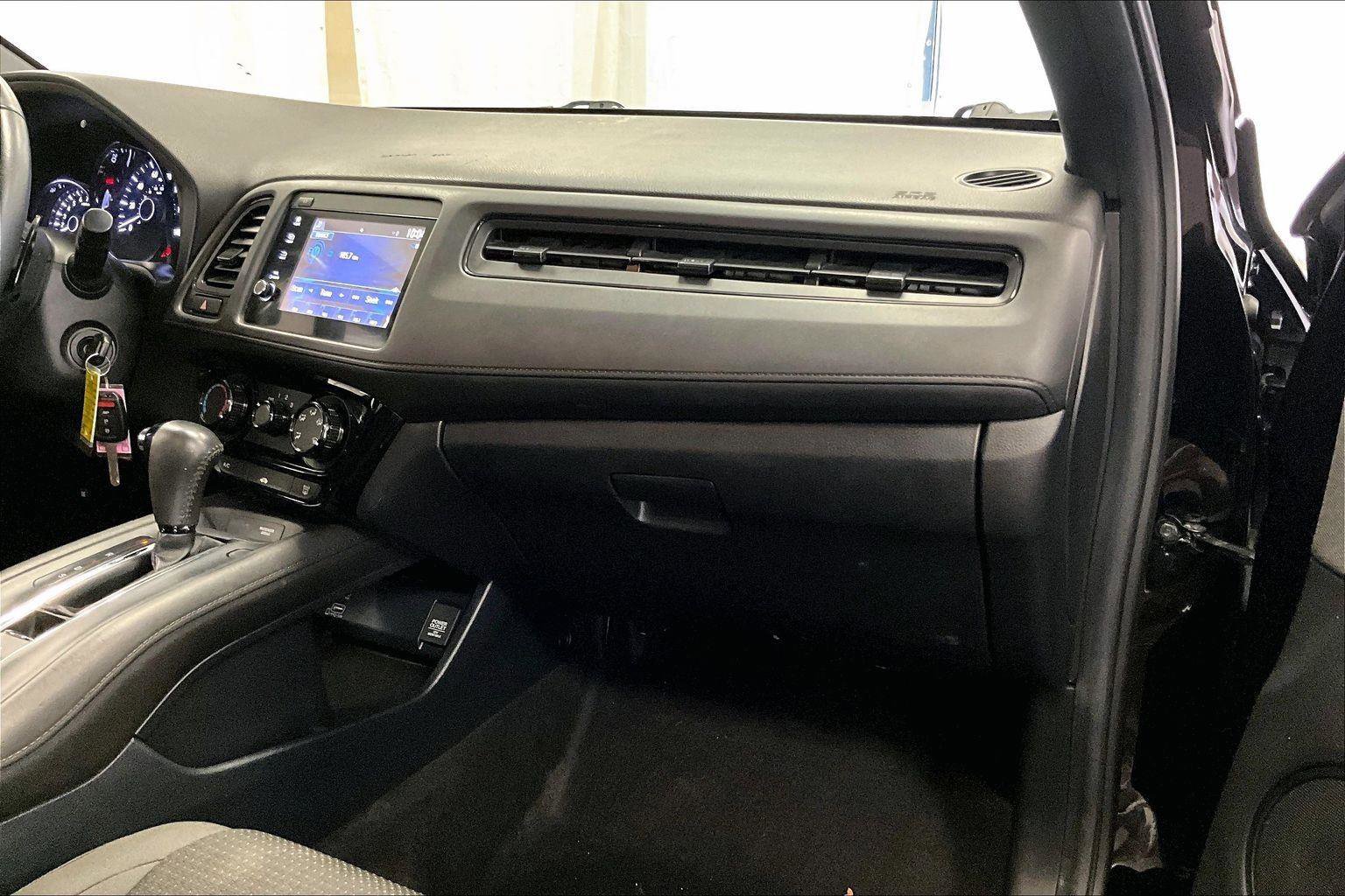 Used 2022 Honda HR-V Sport image 15