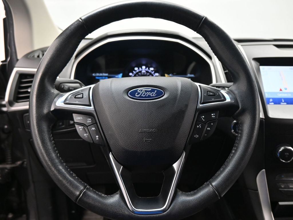Certified 2020 Ford Edge SEL w/ Convenience Package image 17