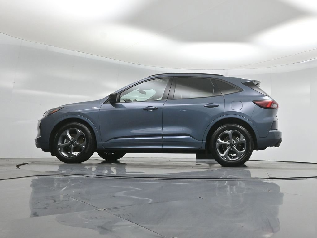 Certified 2023 Ford Escape ST-Line w/ Tech Pack #1 image 25