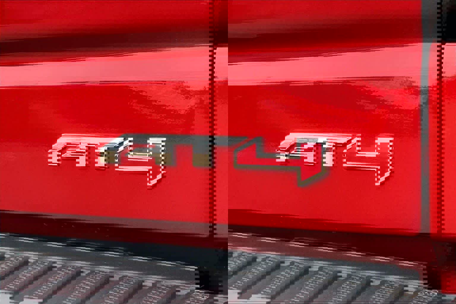 Used 2024 GMC Sierra 1500 AT4 w/ Technology Package image 30