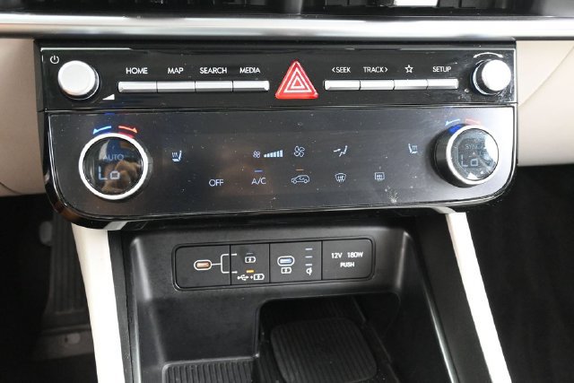 Used 2026 Hyundai Tucson SEL FWD image 22