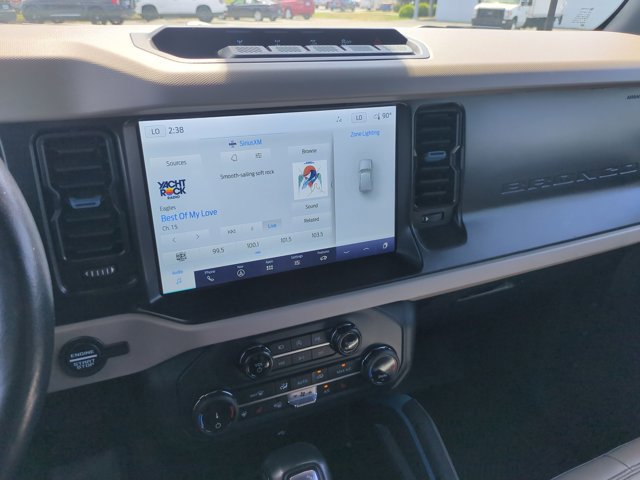 Certified 2022 Ford Bronco Wildtrak AWD/4WD image 21