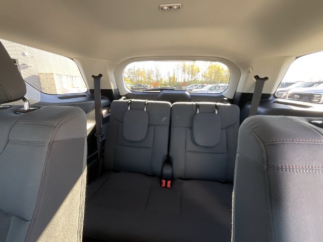 Certified 2025 Ford Explorer Active AWD/4WD image 24