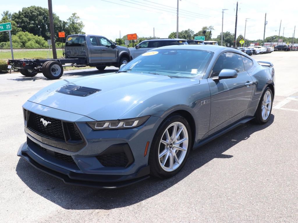 Certified 2025 Ford Mustang GT Premium RWD image 5