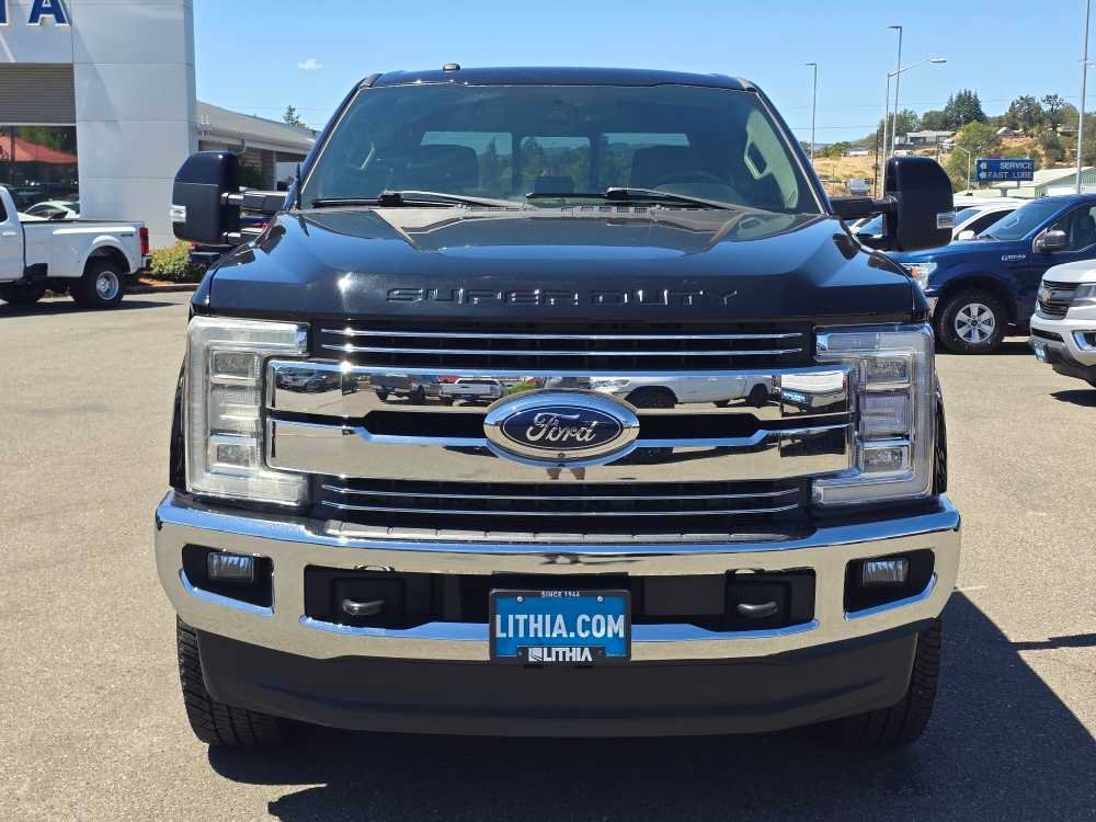Certified 2017 Ford F350 Lariat w/ Lariat Ultimate Package AWD/4WD image 8