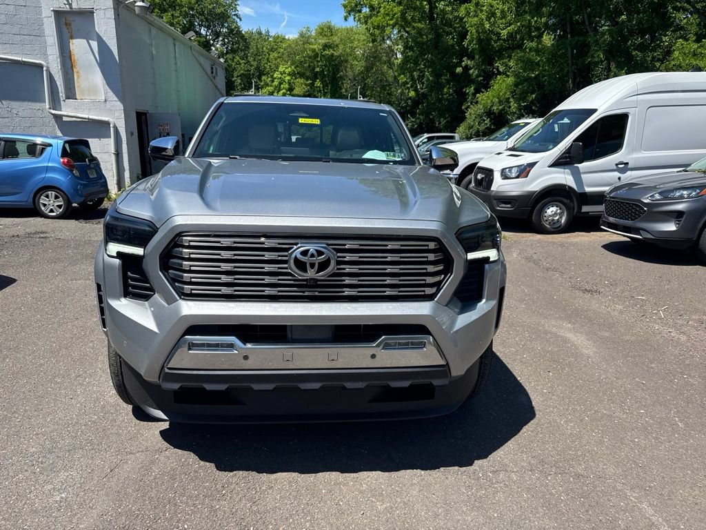 Used 2024 Toyota Tacoma Limited w/ Limited Package (LT) AWD/4WD image 2