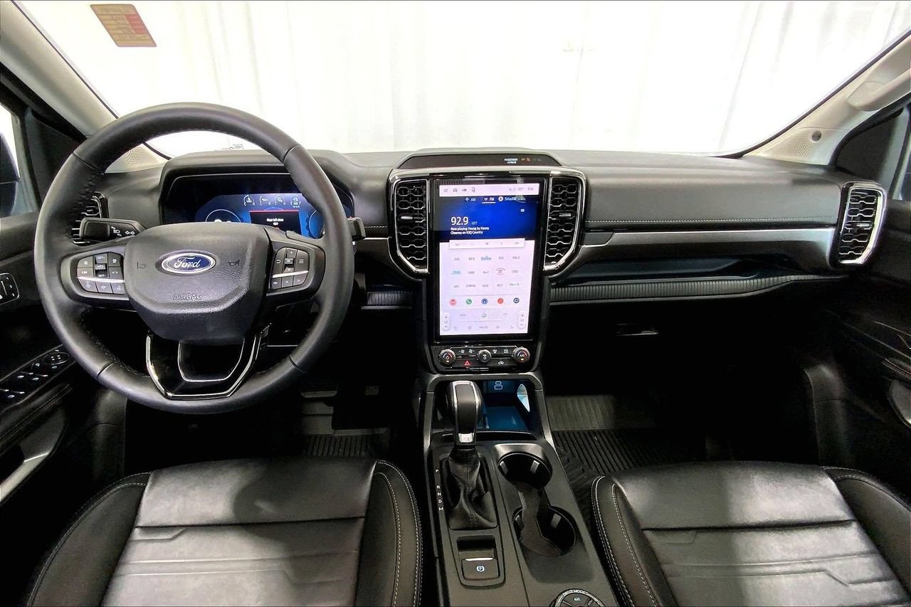 Certified 2025 Ford Ranger Lariat w/ FX4 Off-Road Package AWD/4WD image 15