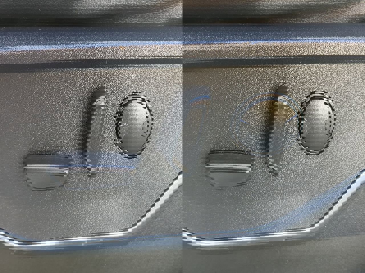 Certified 2022 Ford F150 Lariat image 28