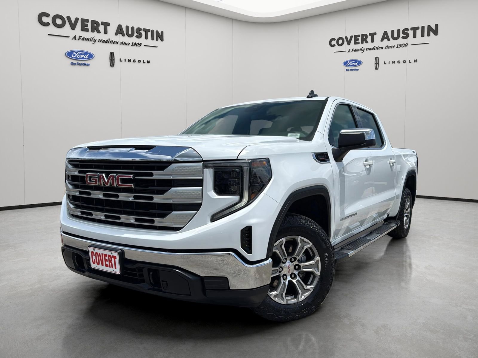 Used 2022 GMC Sierra 1500 SLE w/ Preferred Package AWD/4WD image 1