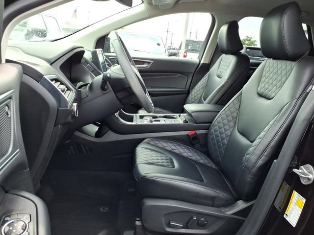 Certified 2024 Ford Edge Titanium AWD/4WD image 18