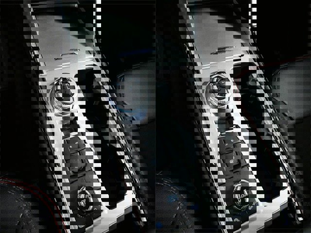 Certified 2023 Ford Explorer ST-Line image 18