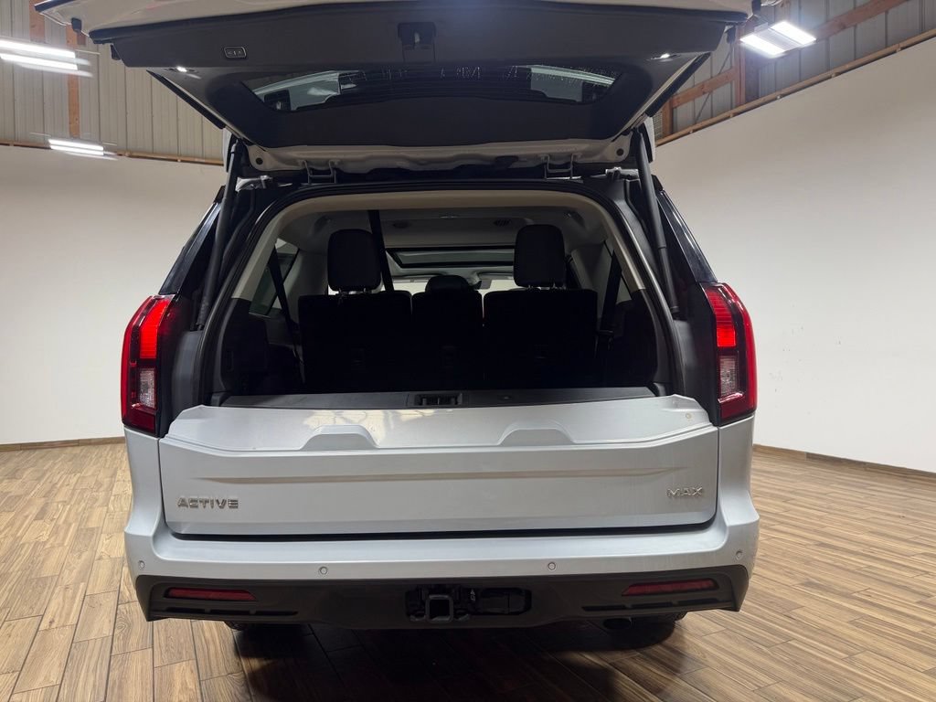 Certified 2025 Ford Expedition Max Active AWD/4WD image 6