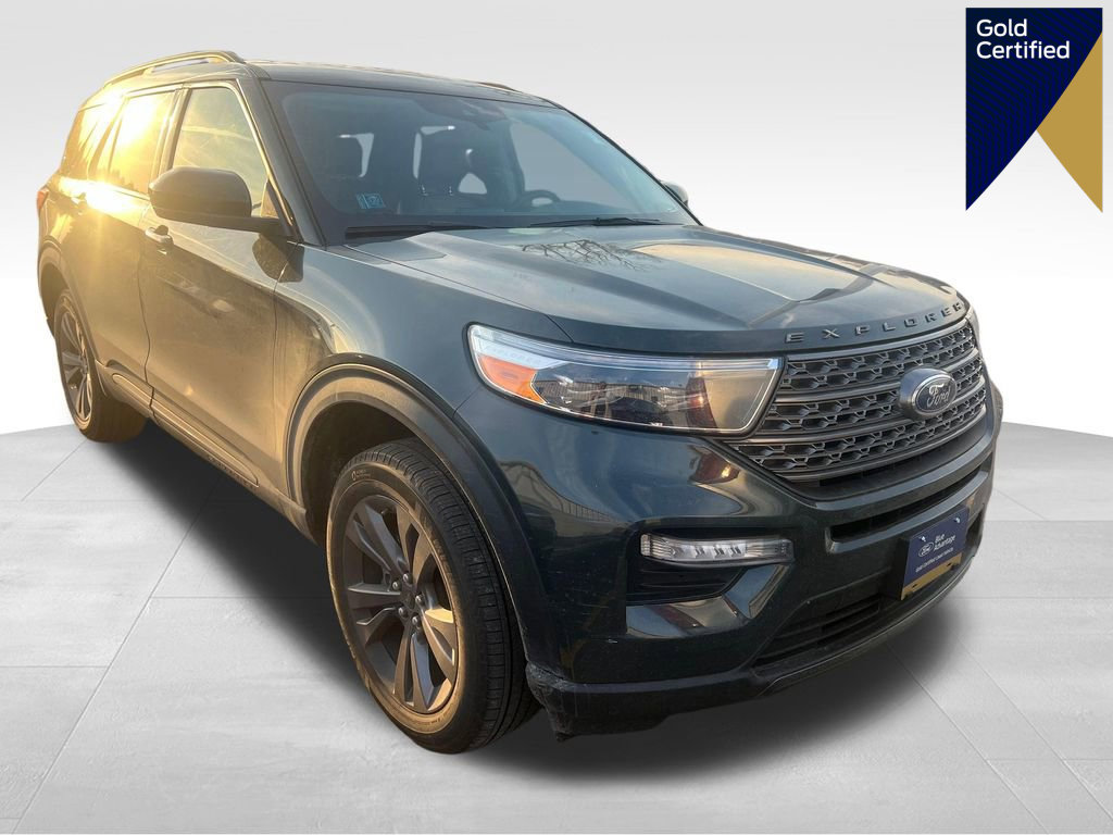 Certified 2023 Ford Explorer XLT w/ Equipment Group 202A