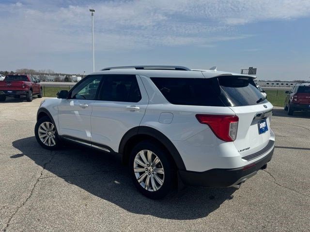 Certified 2020 Ford Explorer Limited w/ Class III Trailer Tow Package image 3