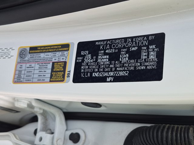 Used 2024 Kia Soul LX FWD image 36