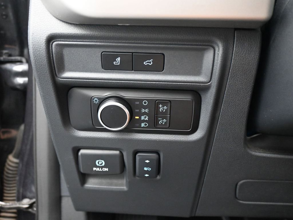 Certified 2024 Ford Expedition Max XLT image 41