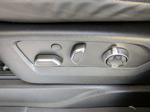 Used 2021 Cadillac Escalade Sport Platinum w/ Heavy-Duty Trailer Package image 24